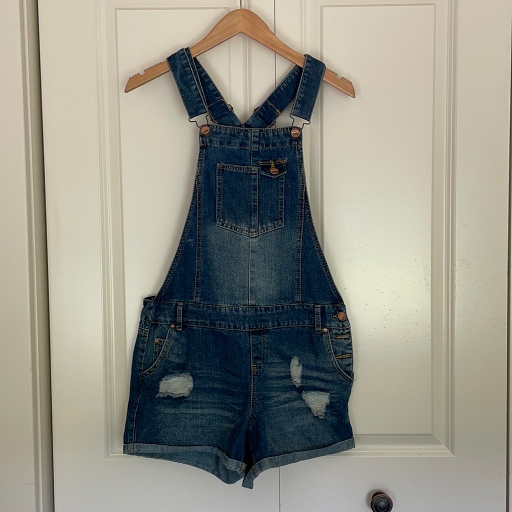 Overall Shorts Size M